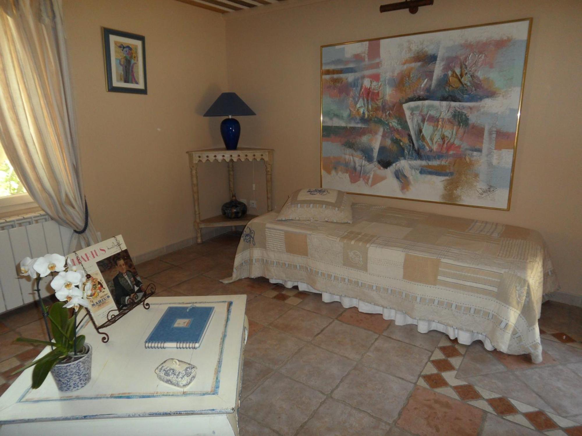 Bed and Breakfast Mas de Foncaudette Lourmarin Camera foto