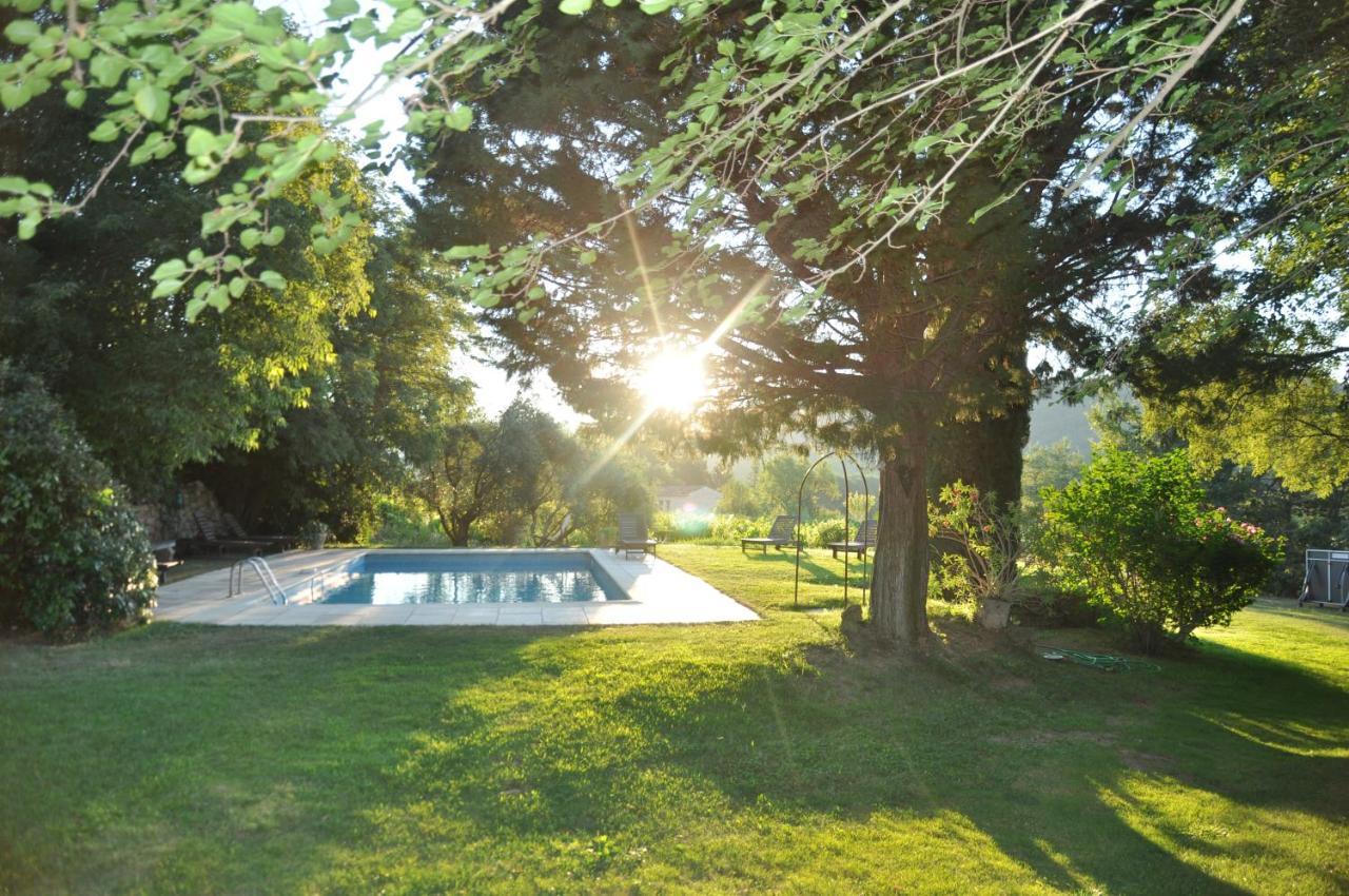 Bed and Breakfast Mas de Foncaudette Lourmarin Esterno foto